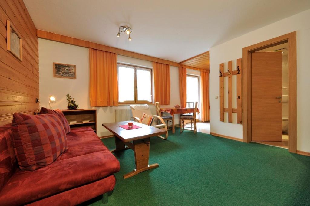 Haus Antonia Hotel Sankt Anton am Arlberg Kamer foto