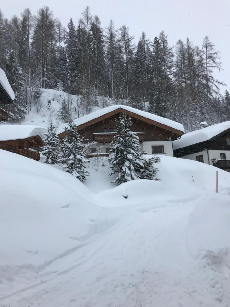Haus Antonia Hotel Sankt Anton am Arlberg Buitenkant foto